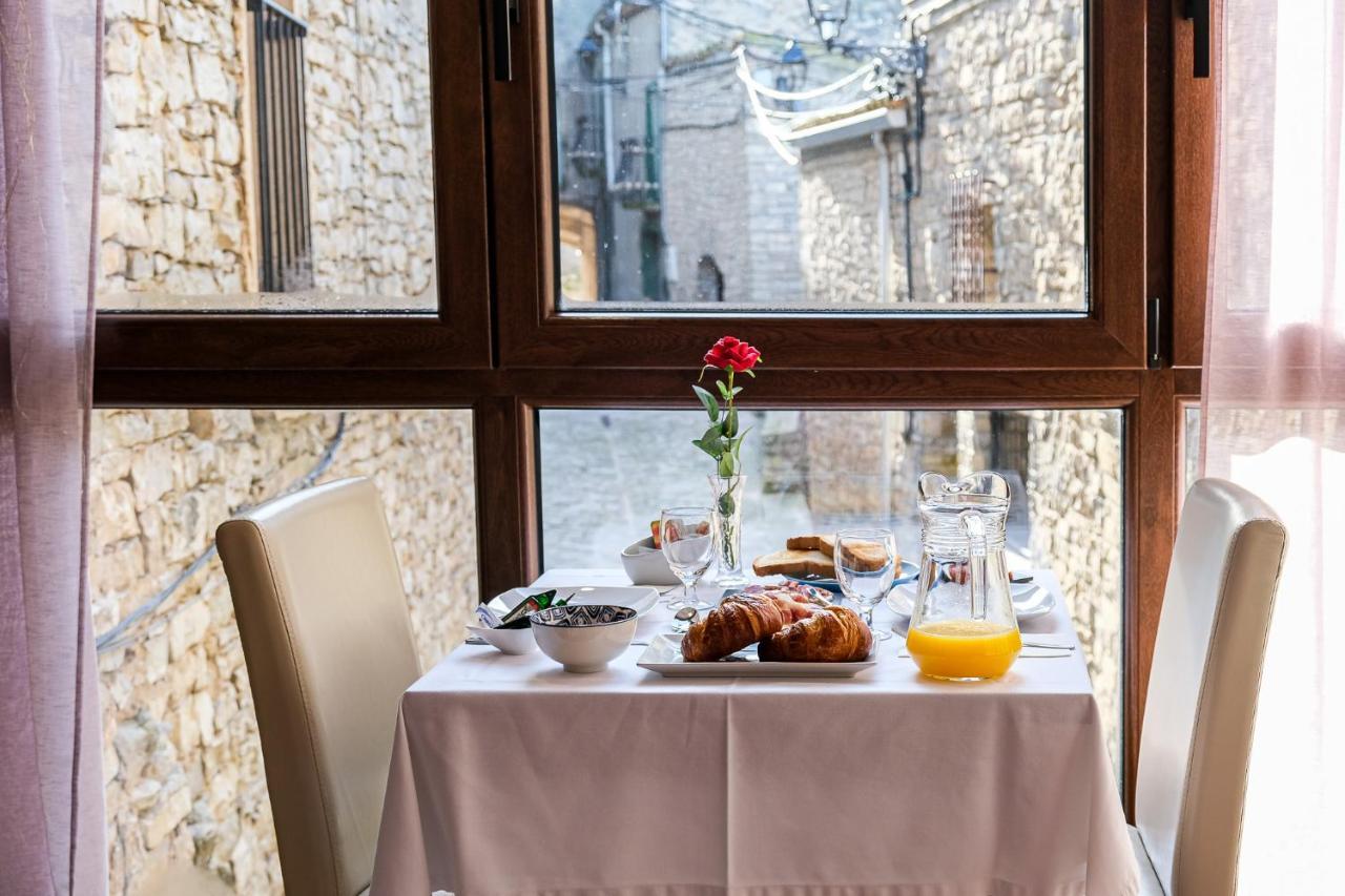 El Forn De Freixenet Con Servicios De Un Hotel Лерида Экстерьер фото