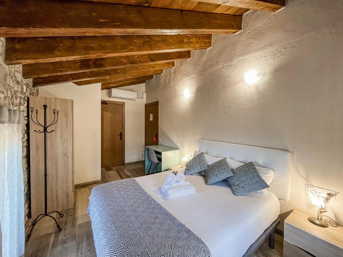 El Forn De Freixenet Con Servicios De Un Hotel Лерида Экстерьер фото
